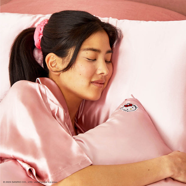 Hello Kitty x Kitsch Satin Pillowcase - Solid Pink Hello Kitty Face